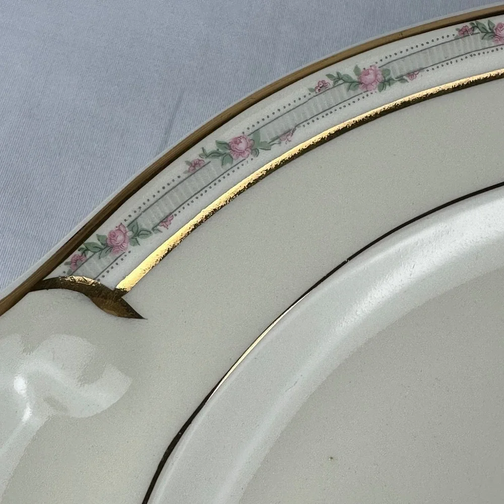 Vtg Taylor Smith Taylor TS&T Rosebud Platter‎ Gold Gilt 15 inch 1945 Ironstone